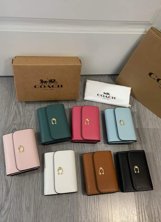 Picture of Coach Wallets _SKUfw185889951fw